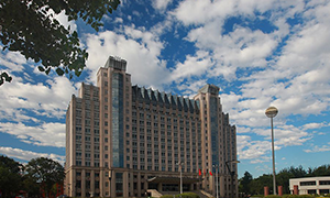 河北大学